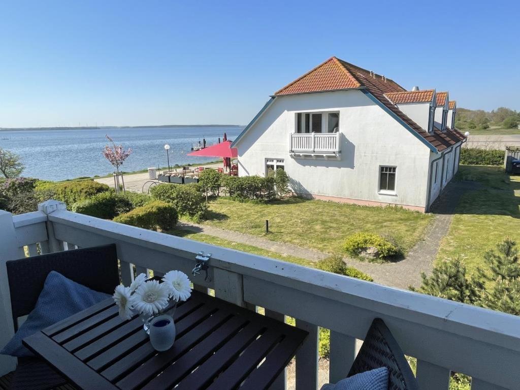 Fewo 02 Ferienwohnung Mit Meerblick Rerik Exterior photo